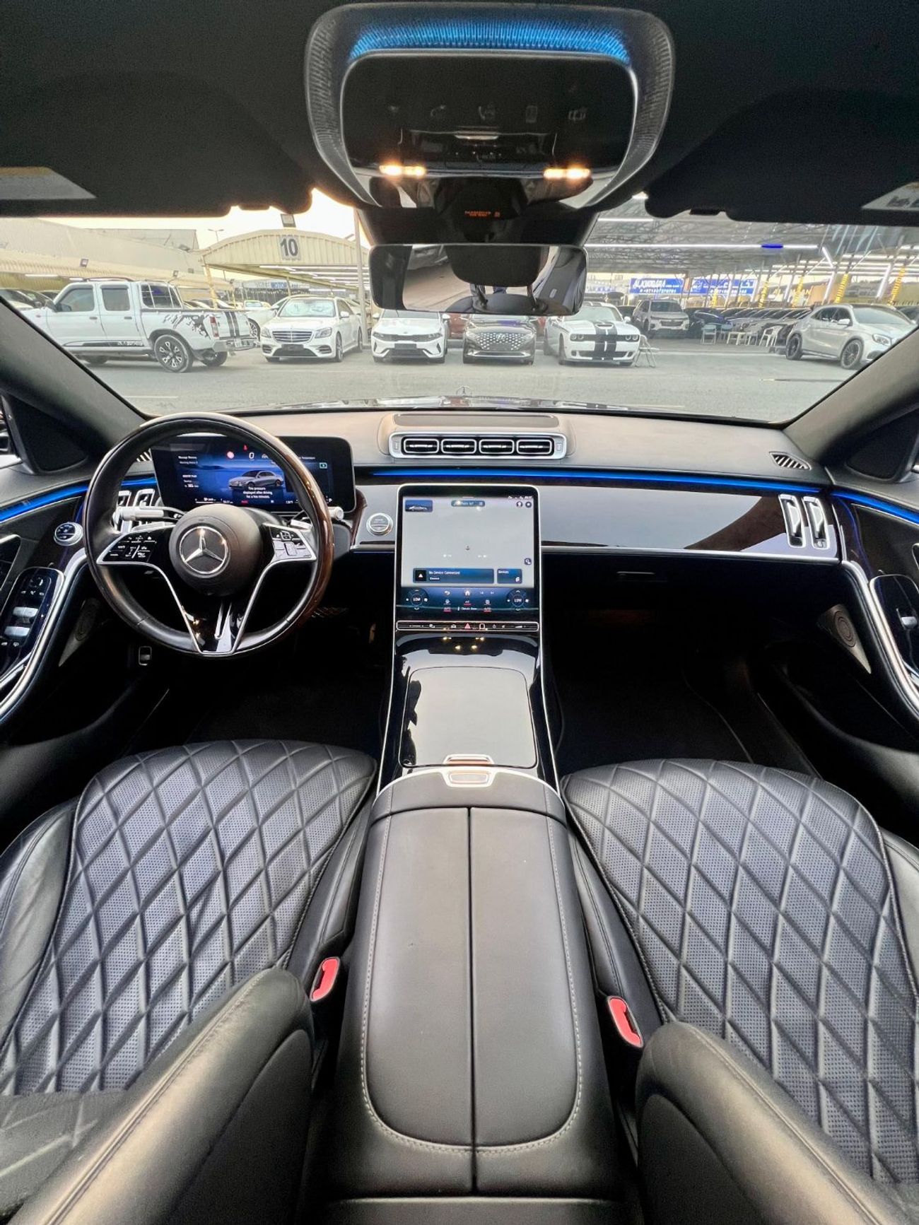 Mercedes-Benz S 580 4MATIC Exclusive 4.0L warranty one year bank financie available