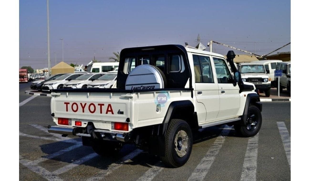 Toyota Land Cruiser Pick Up LX 2.8L Diesel Automatic (Mid Option)