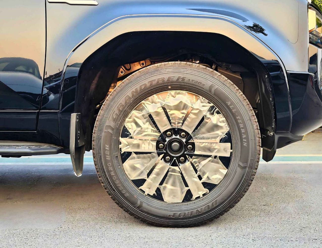 Toyota Prado LUXURY TURBO/ 2.4L V4 PETROL/ 360* WITH HEADUP DISPLAY/ RADAR/ PANORAMIC (CODE # PLUX)