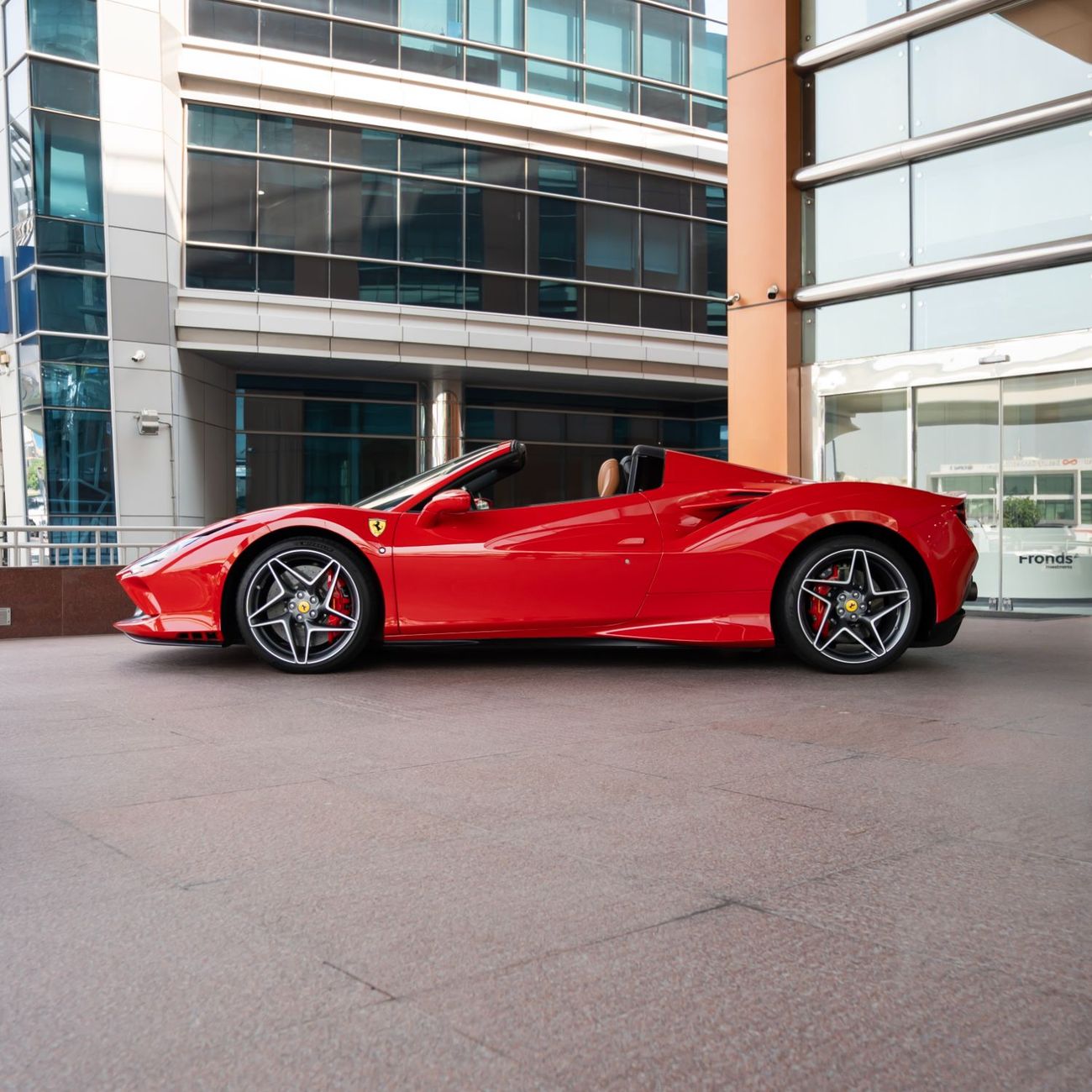 Ferrari F8 Spider 2021 FERRARI F8 SPIDER DONE ONLY 22,000KM