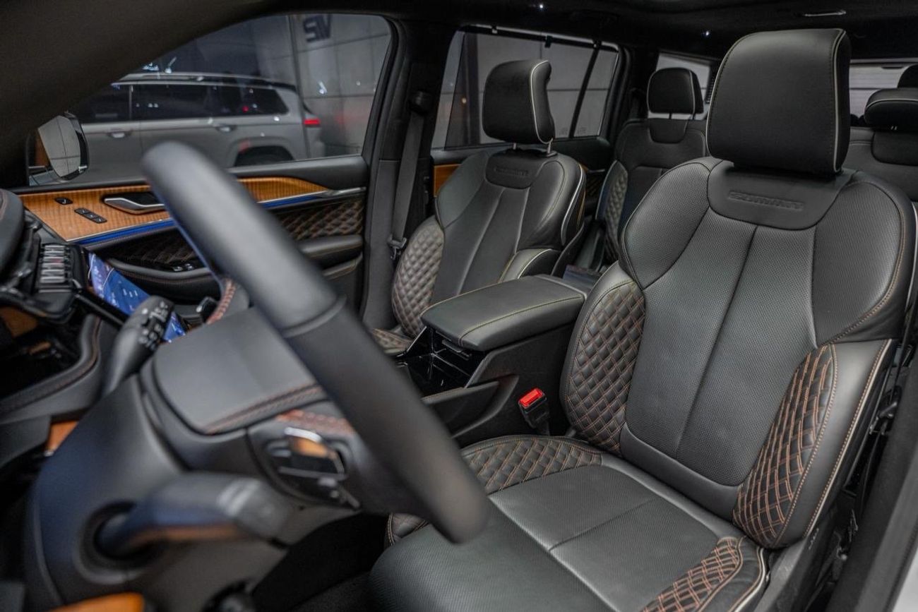 Jeep Grand Cherokee Summit Reserve 5.7L