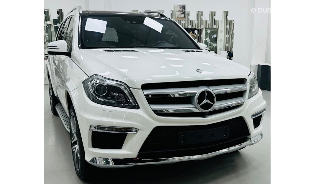 Mercedes-Benz GL 500 Std GCC .. Perfect Condition .. AMG .. V8 .. Full Options