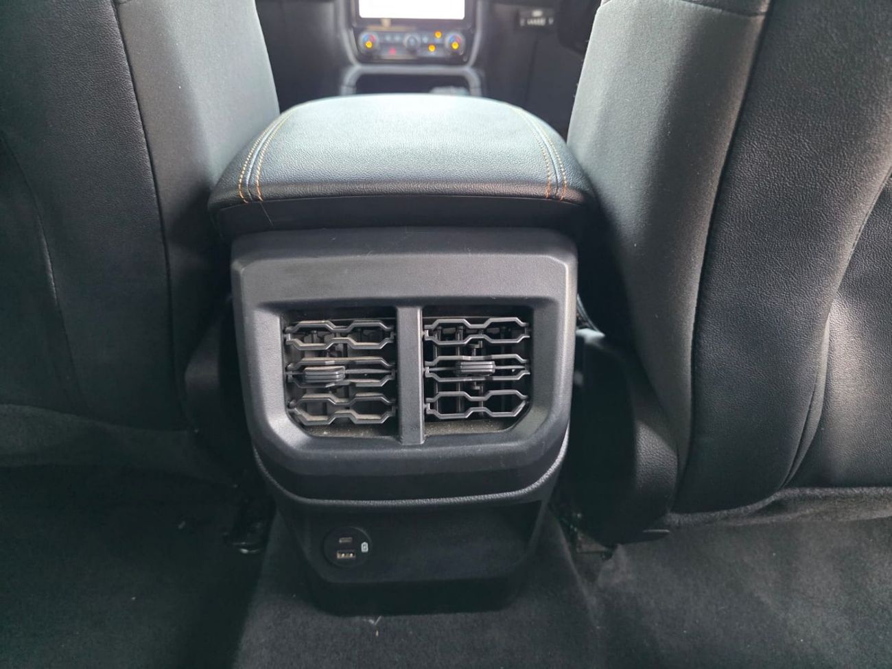 فورد رانجر RANGER WILDTRAK 2.0 LITER ,RIGHT HAND DRIVE ,ONLY FOR EXPORT AVAILABLE