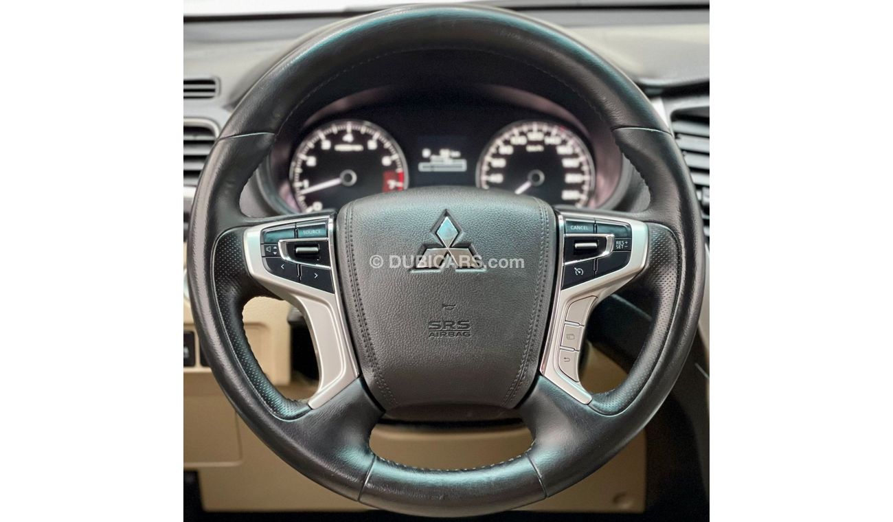 Mitsubishi Montero 2016 Mitsubishi Montero Sport, Mitsubishi Service History, One Year Warranty, GCC
