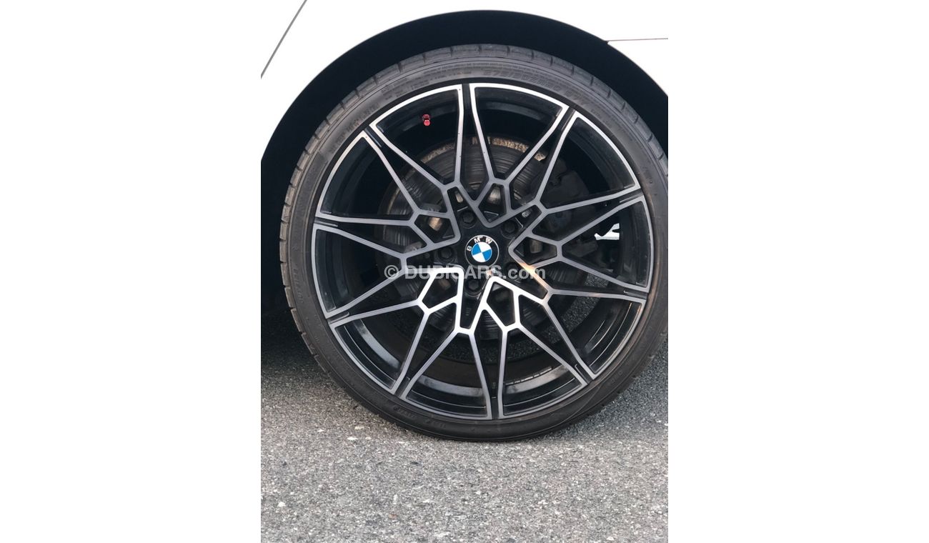 BMW 650i Luxury MODEL 2013 GCC CAR PREFECT CONDITION INSIDE AND OUTSIDE FULL OPTION PANORAMIC ROOF LEATHER SE