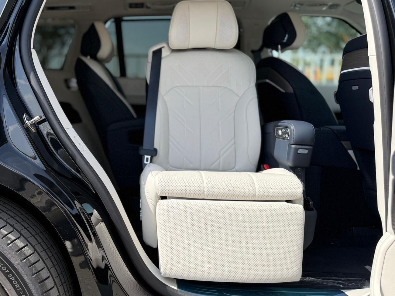 زيكر 9X Zeekr 9X Ultra II 2025 II Obsidian Edition ( Black Edition )