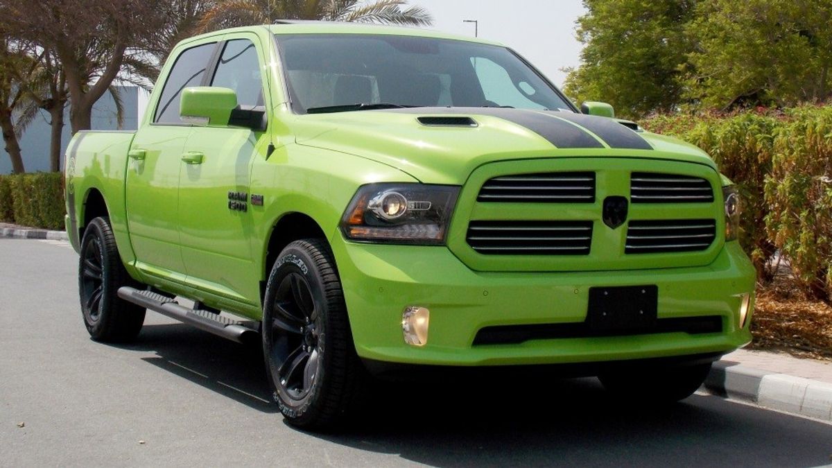 Dodge RAM 2017 1500 5.7 L Sport 4x4 3 Year or 100000 km Gulf Warranty