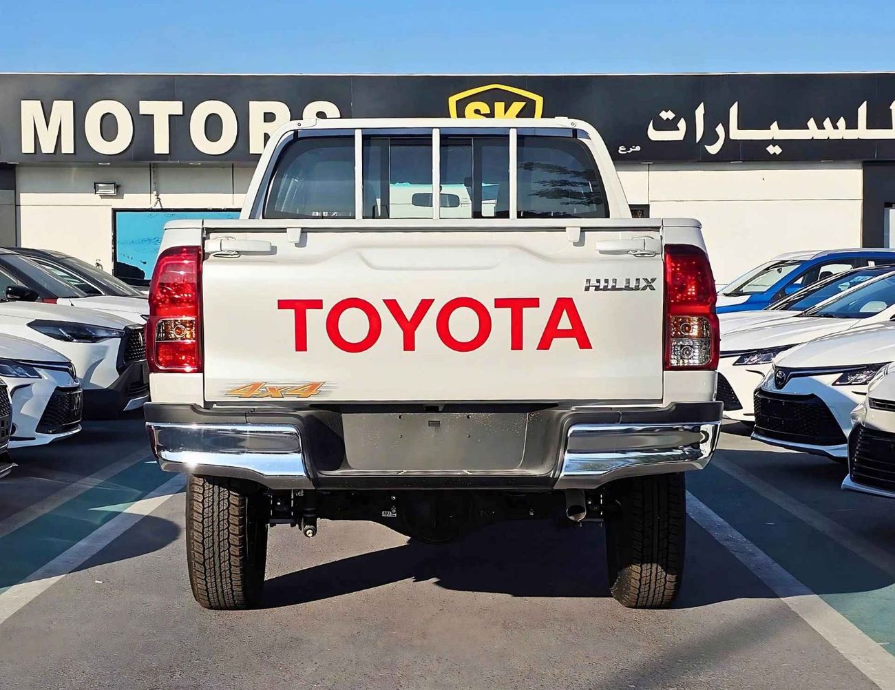 Toyota Hilux NARROW BODY /2.4L A/T DIESEL/ DOUBLE CABIN 4X4/BASIC WITH POWER WINDOWS/CODE#HD