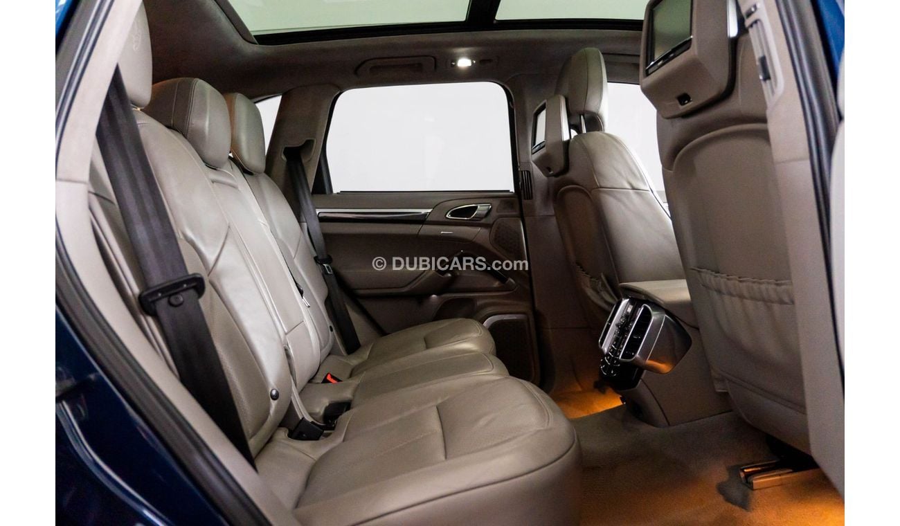 Porsche Cayenne 2012 Porsche Cayenne Turbo