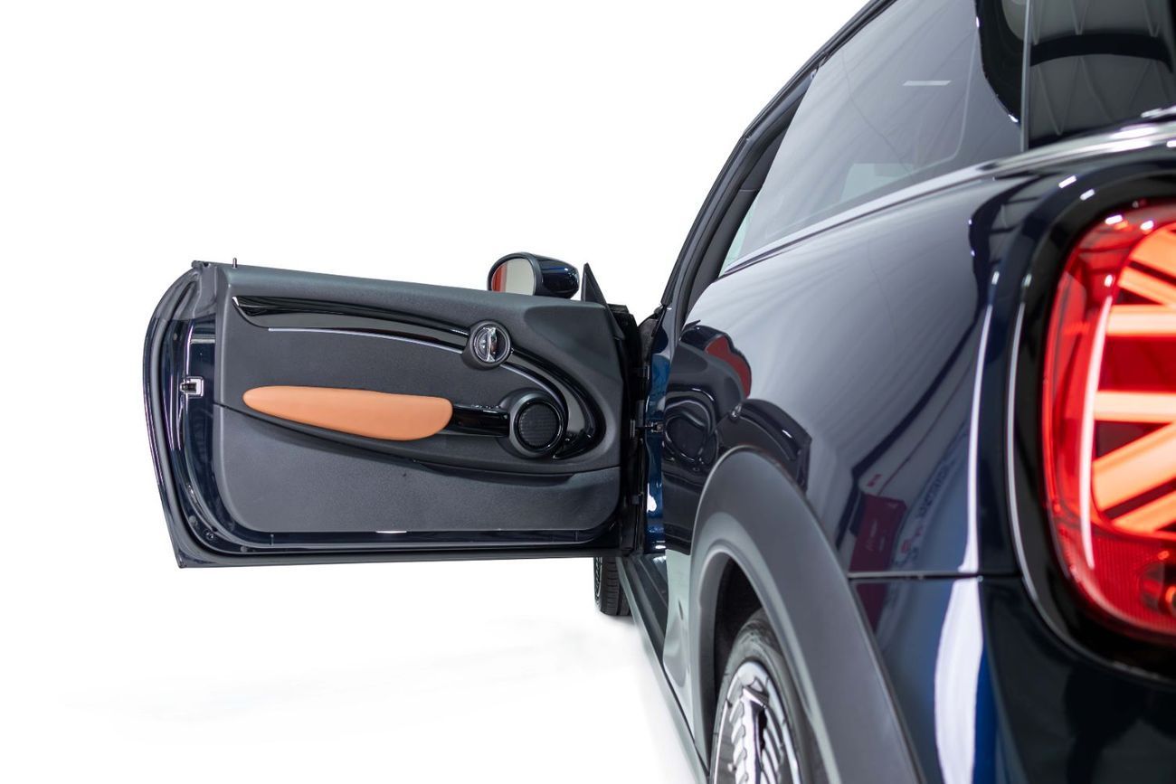 Mini Cooper S GCC- 1 Owner-AGMC Full Service History - Low Millage - Mint Condition