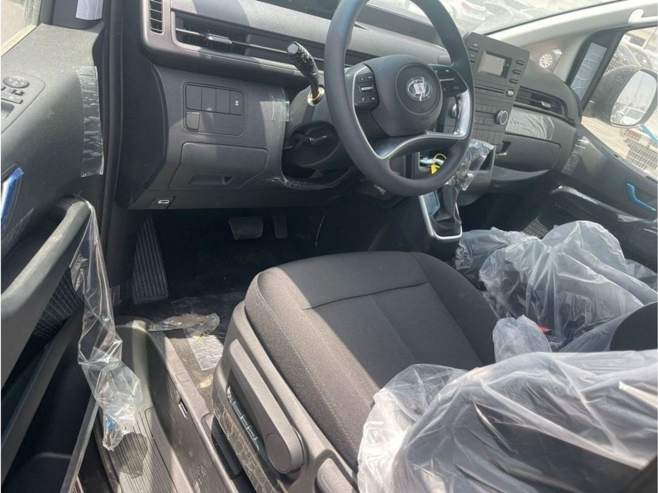 Hyundai Staria HYUNDAI STARIA 2.2L DIESEL 2025