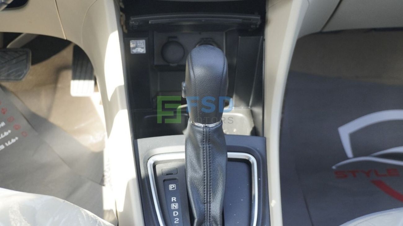سوزوكي سياز Suzuki Ciaz GLX AT G25 MY-2025
