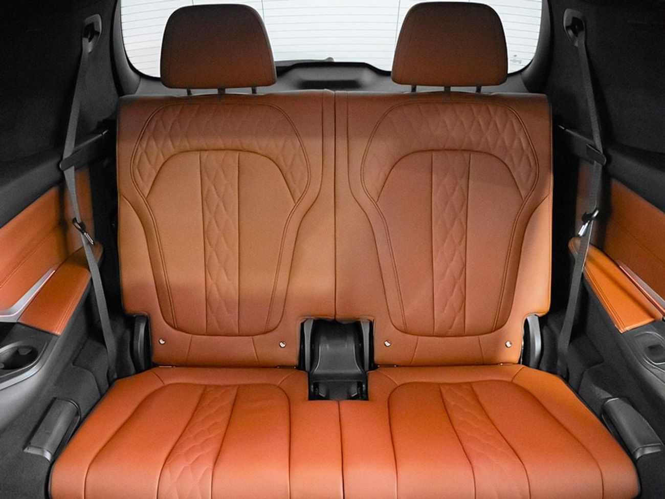 BMW X7 M50i 4.4L (530 HP) M50i 4.4L