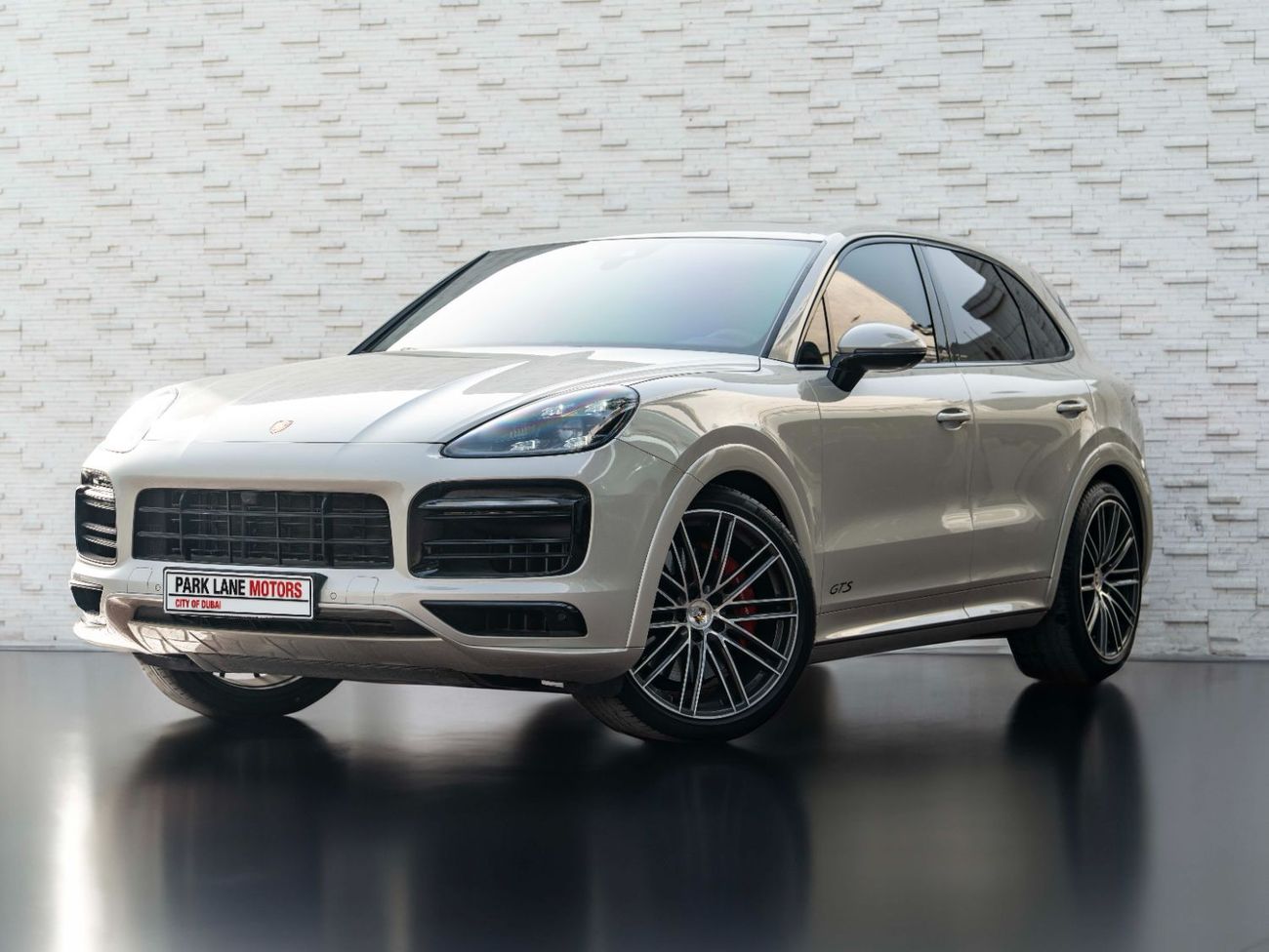 Porsche Cayenne GTS 4.0L (460 HP)