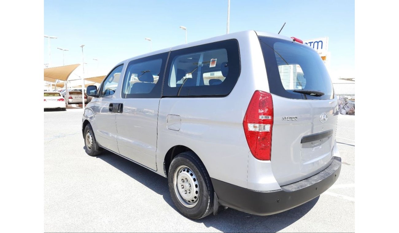 Hyundai H-1 Hyundai H1 2016 GCC automatic ...free accedant