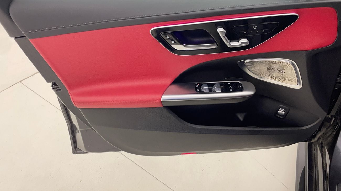 مرسيدس بنز C 200 AMG PREMIUM 2 | بدون دفعة مقدمة | اختبار القيادة في المنزل