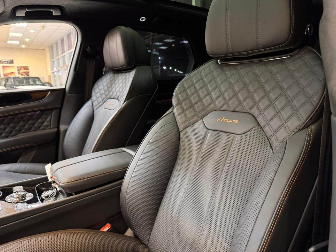 Bentley Bentayga AZURE