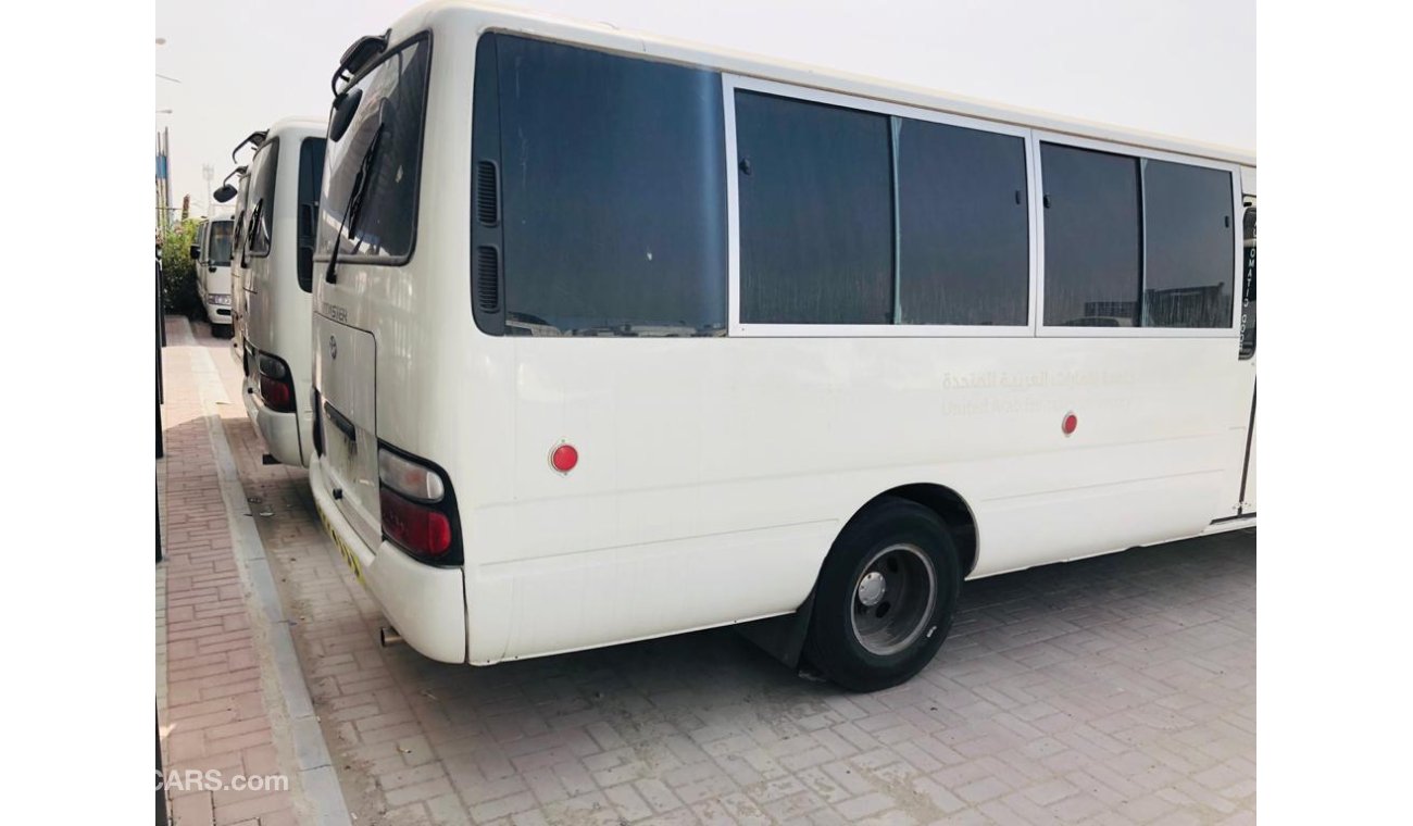 Toyota Coaster 4.2L Diesel, MP3 Interface, CD Player, Tuner Radio, ESPECIALMENTE PARA ANGOLA