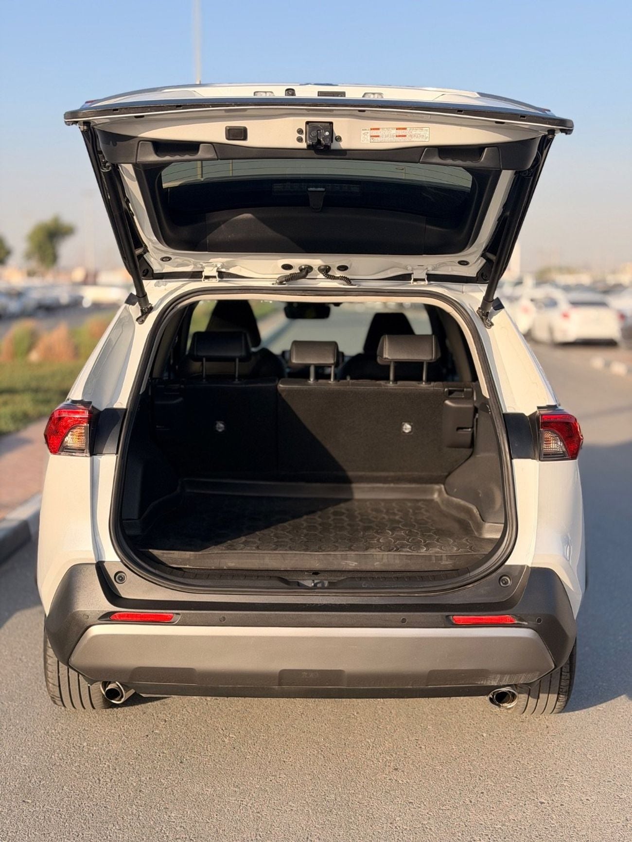 تويوتا راف ٤ Hybrid 2.0L Japan 360 Camera, full option 2024