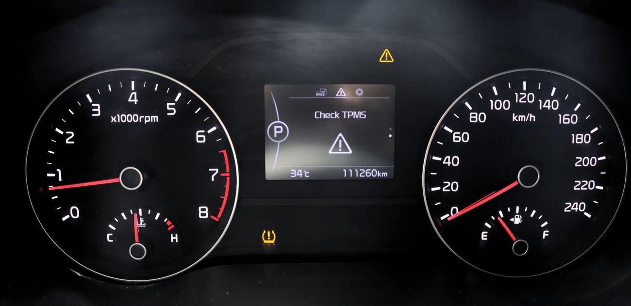 Kia Sportage Base 2.0L