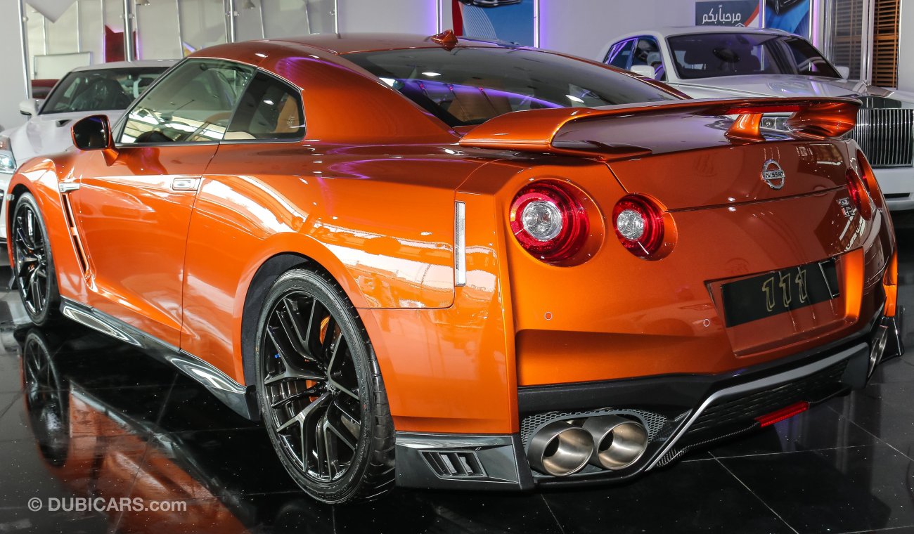 Nissan GT-R