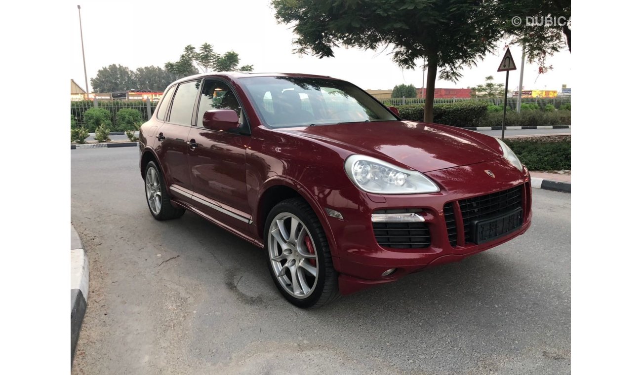 Porsche Cayenne GTS