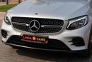 مرسيدس بنز GLC 250 AMG 2.0L Mercedes-Benz GLC250 Coupe AMG Night Package 2019 GCC under Warranty with Flexible Down-Pay