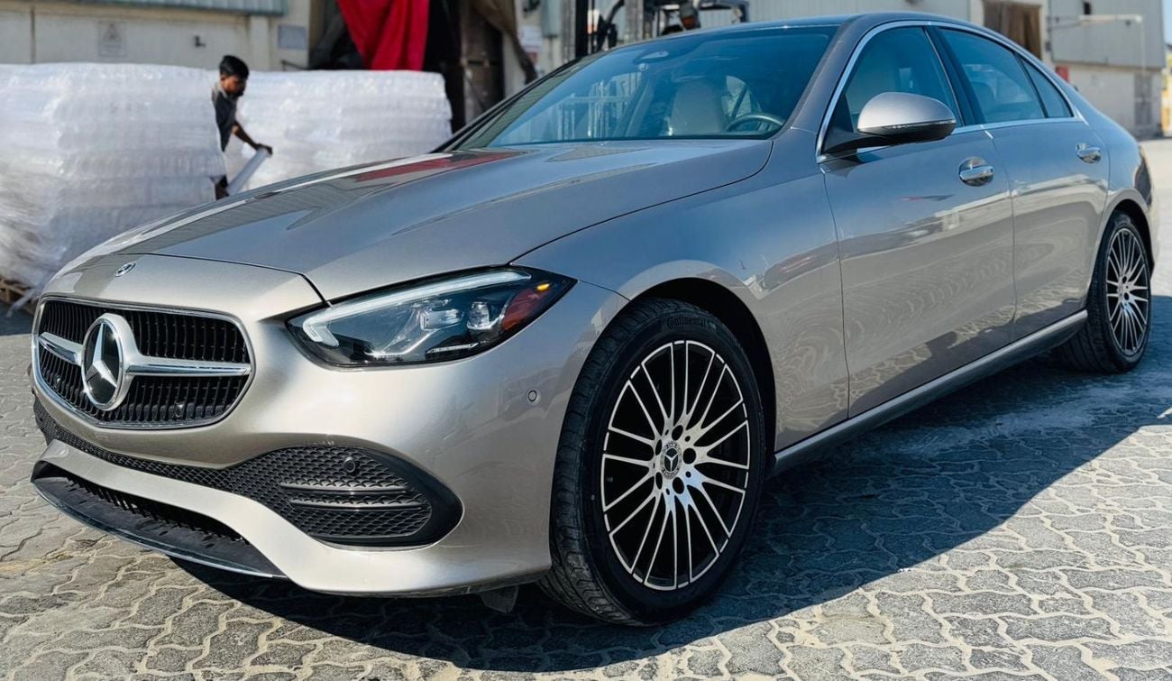 Mercedes Benz C300 STANDARD