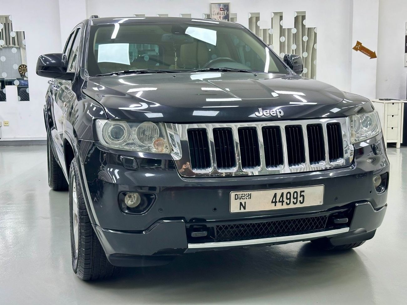 Jeep Grand Cherokee Limited 5.7L (360 HP)