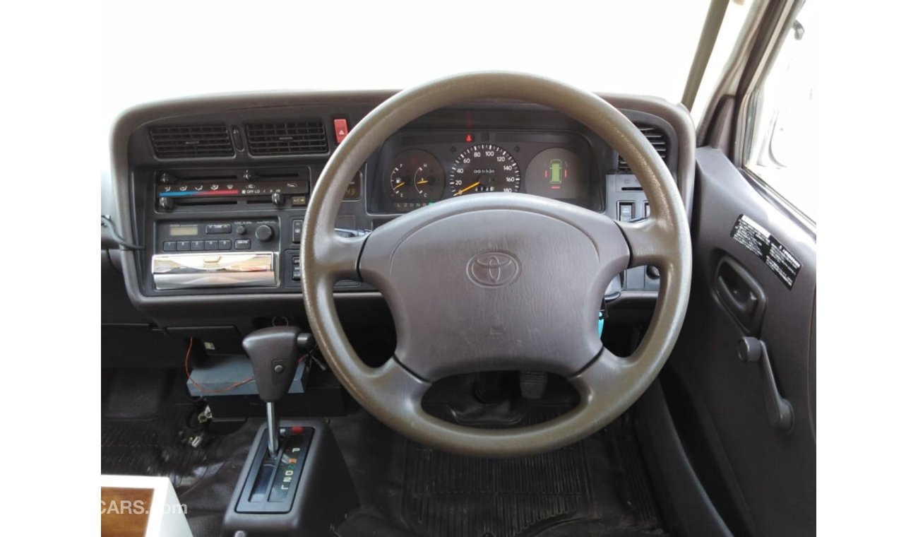 Toyota Hiace Hiace RIGHT HAND DRIVE (Stock no PM 605 )