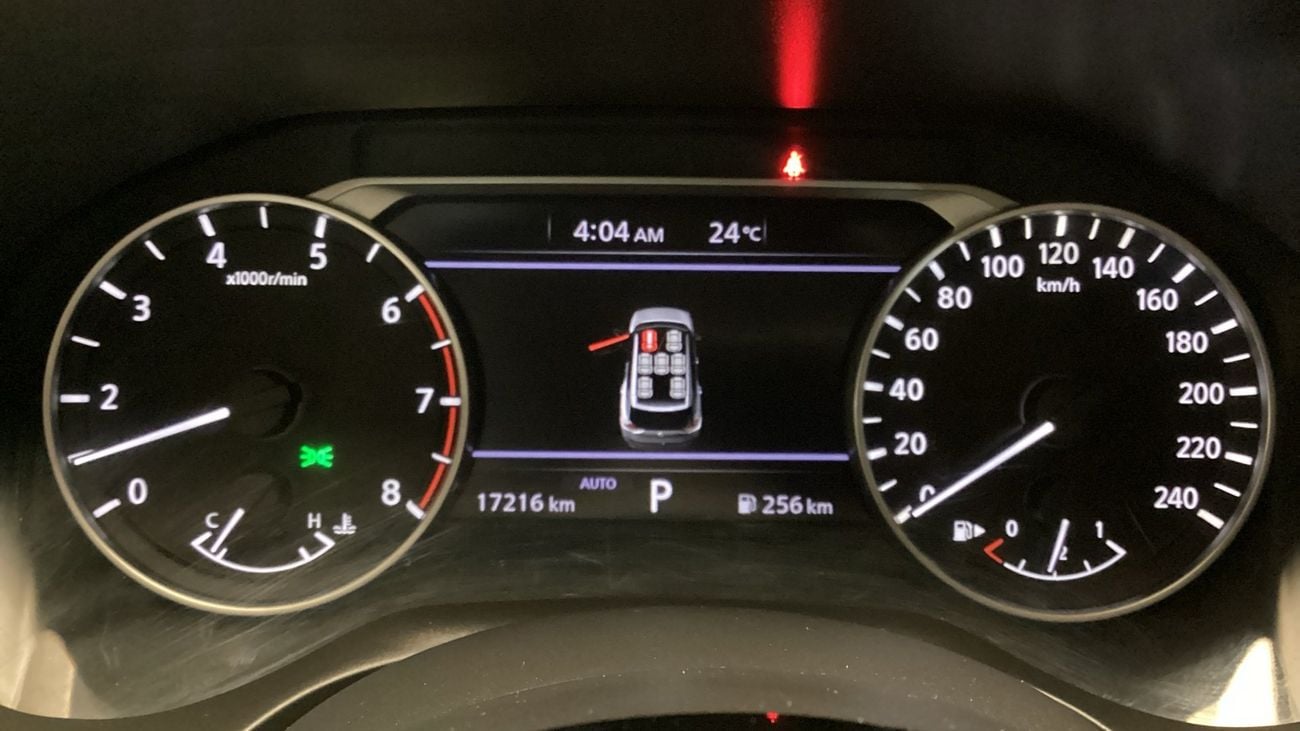 نيسان إكس تريل 2.5 S 4WD 7STR AUTO | شامل الضمان | 0 ﺪﻔﻋﺓ ﺃﻮﻟﻯ