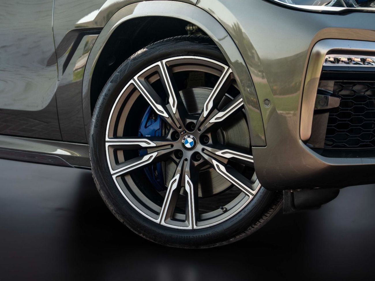 BMW X6 M 50i