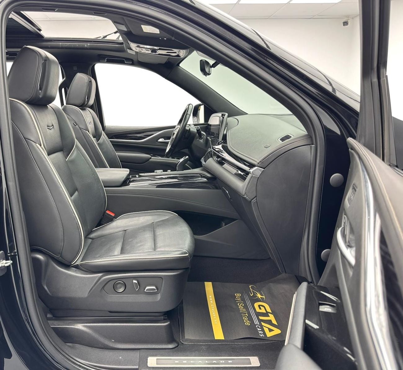 Cadillac Escalade 2023 Cadillac Escalade Sport, 02/2028 Cadillac Warranty + Service Contract, Cadillac FSH, GCC