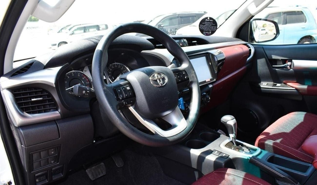 تويوتا هيلوكس S GLX 2.7L 4WD A/T S GLX 2.7L 4WD, KEYLESS ENTRY, PUSH START, SEAT COOLER , MODEL 2024 SAUDI SPECS