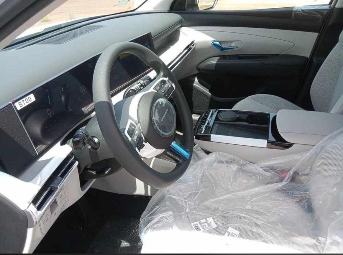 هيونداي توسون 1.6L PETROL 2025 GCC