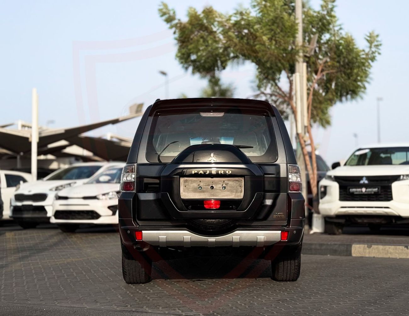 ميتسوبيشي باجيرو ميتسوبيشي باجيرو | V6 | 2022 | خليجي | خالية من الحوادث | بحالة ممتازة | 11:45 شهرياً