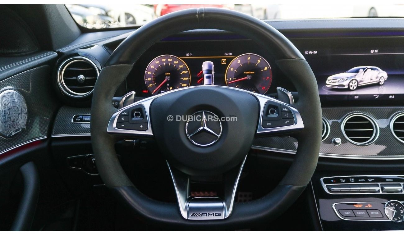 Mercedes-Benz E 43 AMG