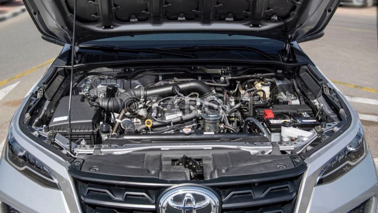 تويوتا فورتونر FORTUNER 2.7L 4WD