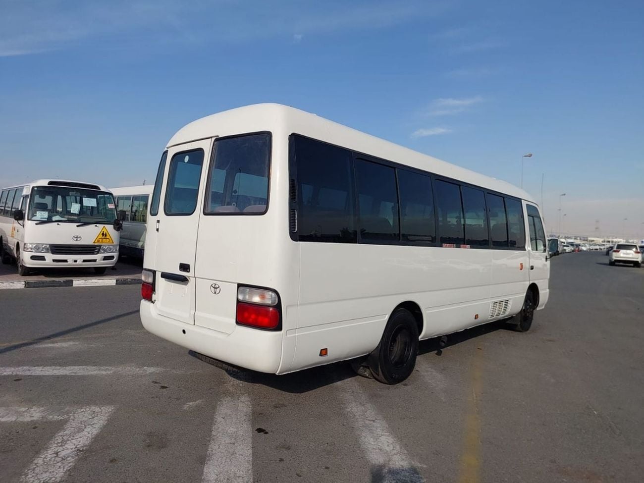 تويوتا كوستر TOYOTA COASTER BUS RHD 2010 MODEL 4.0 L DIESEL MANUAL(PM00184)