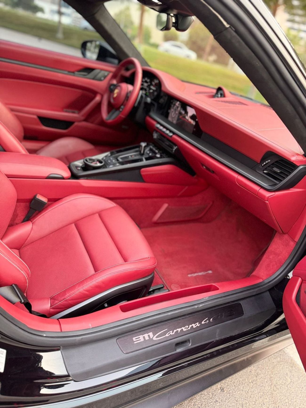 Porsche 911 CARRERA 4GTS