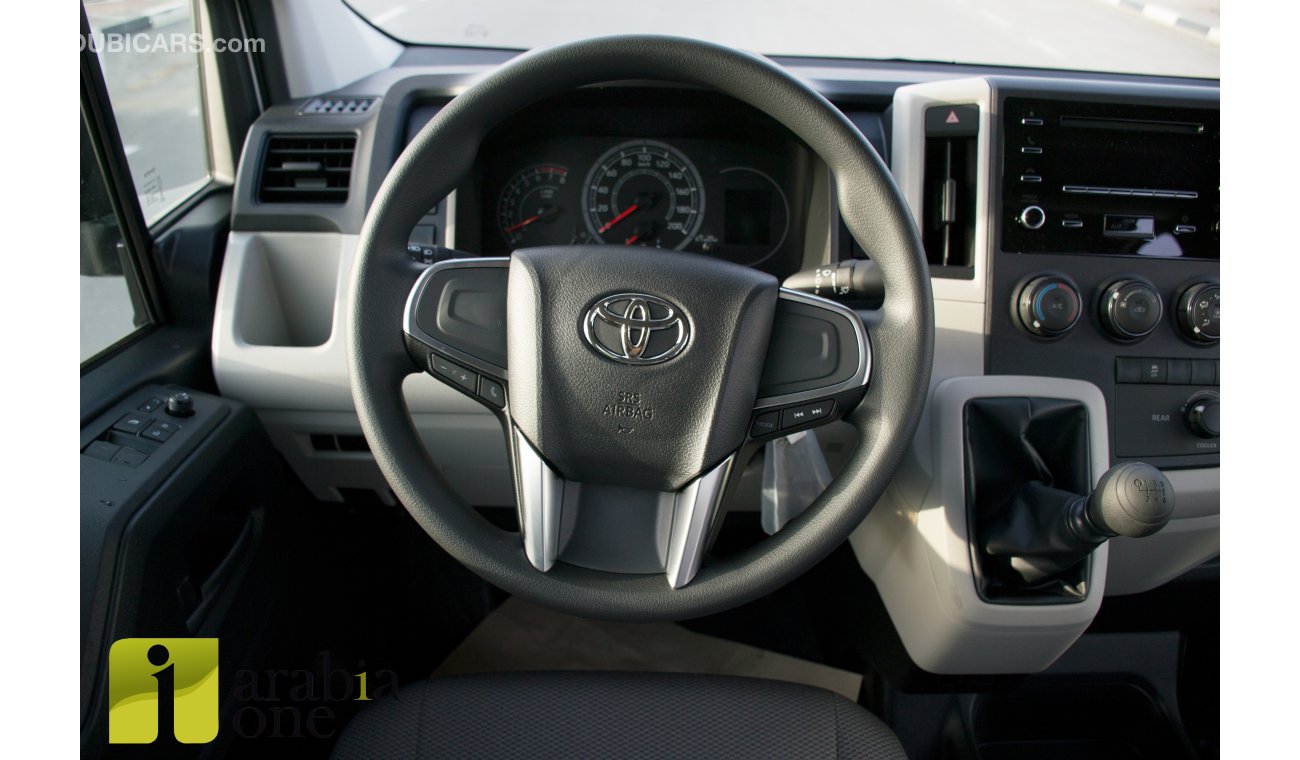 Toyota Hiace 3.5L - MANUAL TRANSMISSION