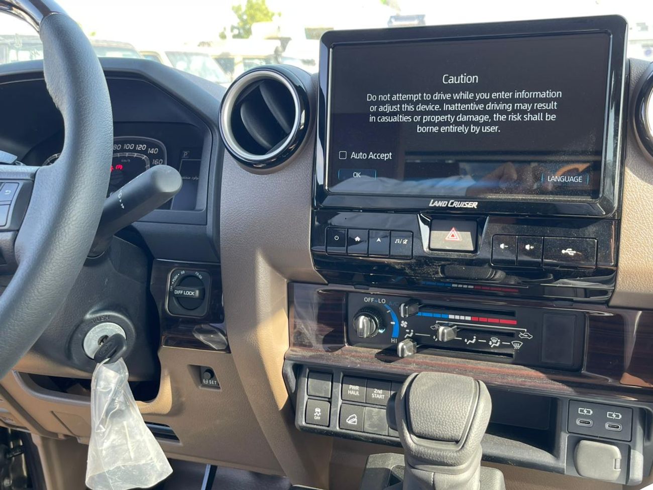 Toyota Land Cruiser Pick Up Std 4.0L Double Cab Utility AWD Toyota LC DC AT PETROL 2025 4.0L Full GREY