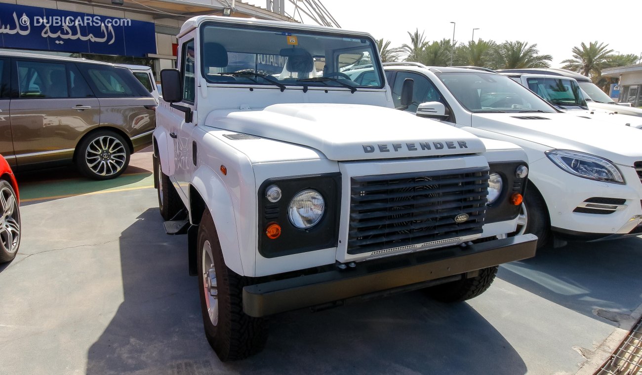 Land Rover Defender