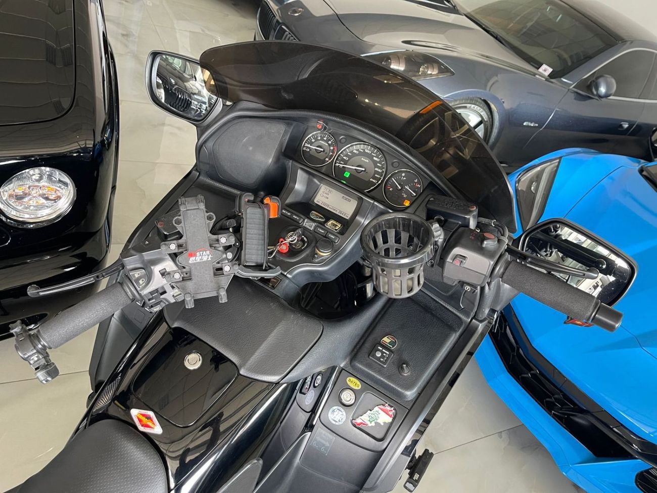 هوندا جولدوينغ F6B 1,800 CC from Japan. Full service in Dubai