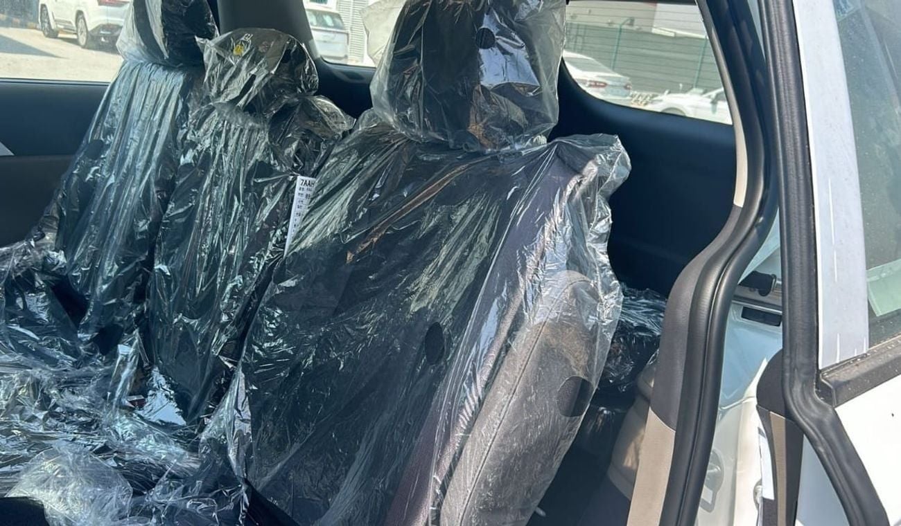 Kia Carnival 3.5L Petrol, Leather Seats, Big DVD Screen 2025MY