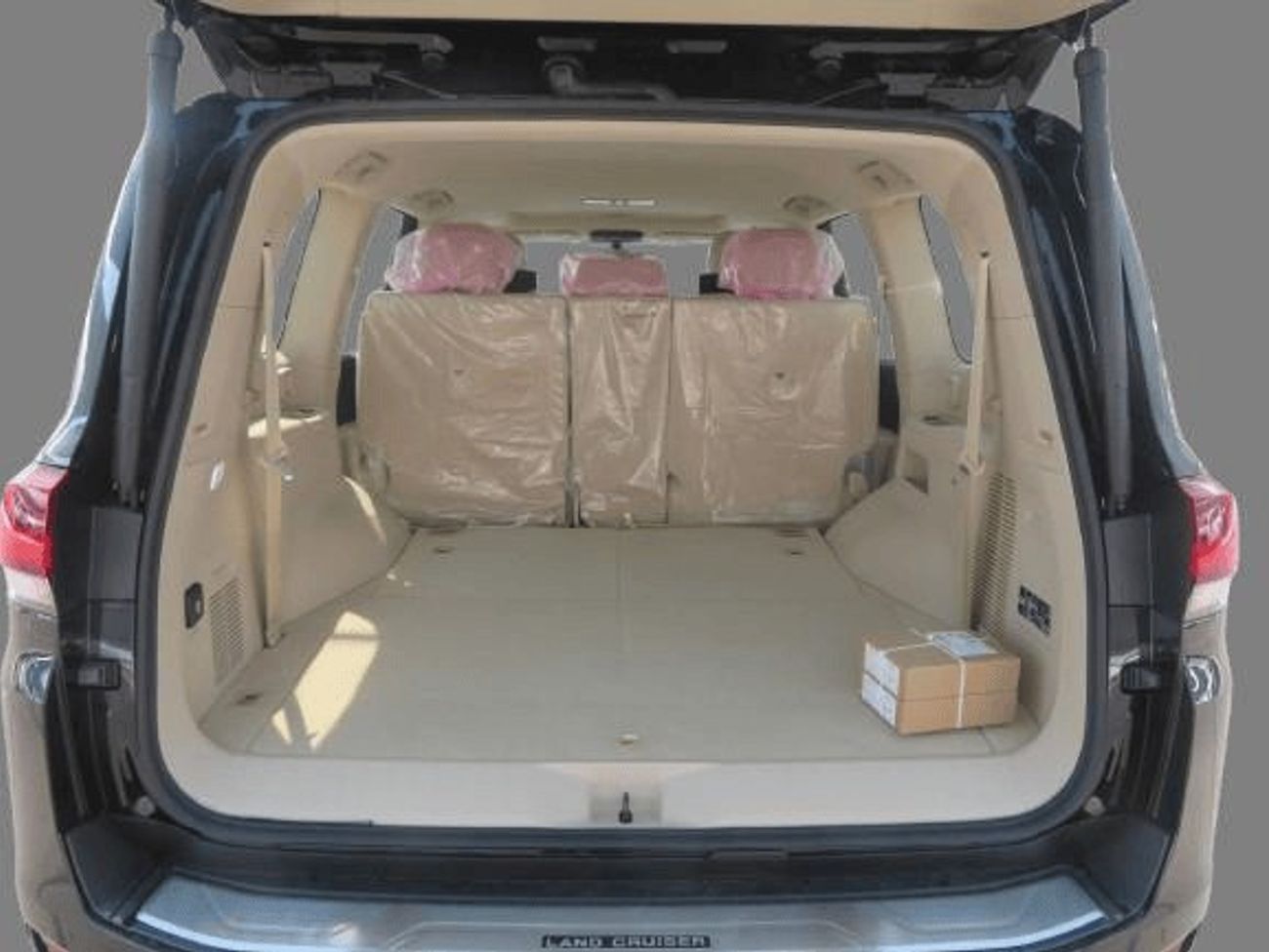 Toyota Land Cruiser GXR 4.0L GXR V6 4.0L Petrol 2025YM