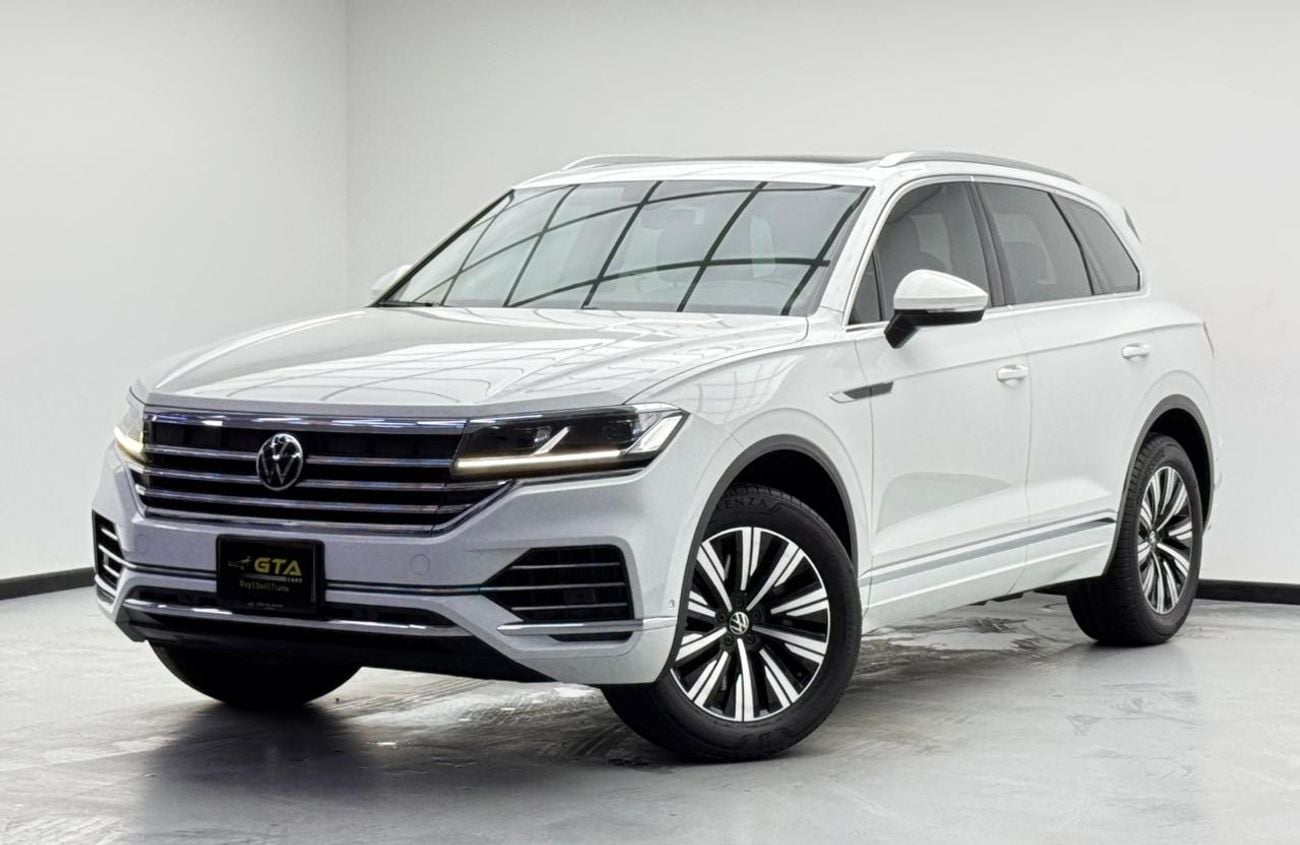 Volkswagen Touareg 2023 Volkswagen Touareg highline Plus, 2029 VW Warranty + Service Pack, Full VW Service History, GCC