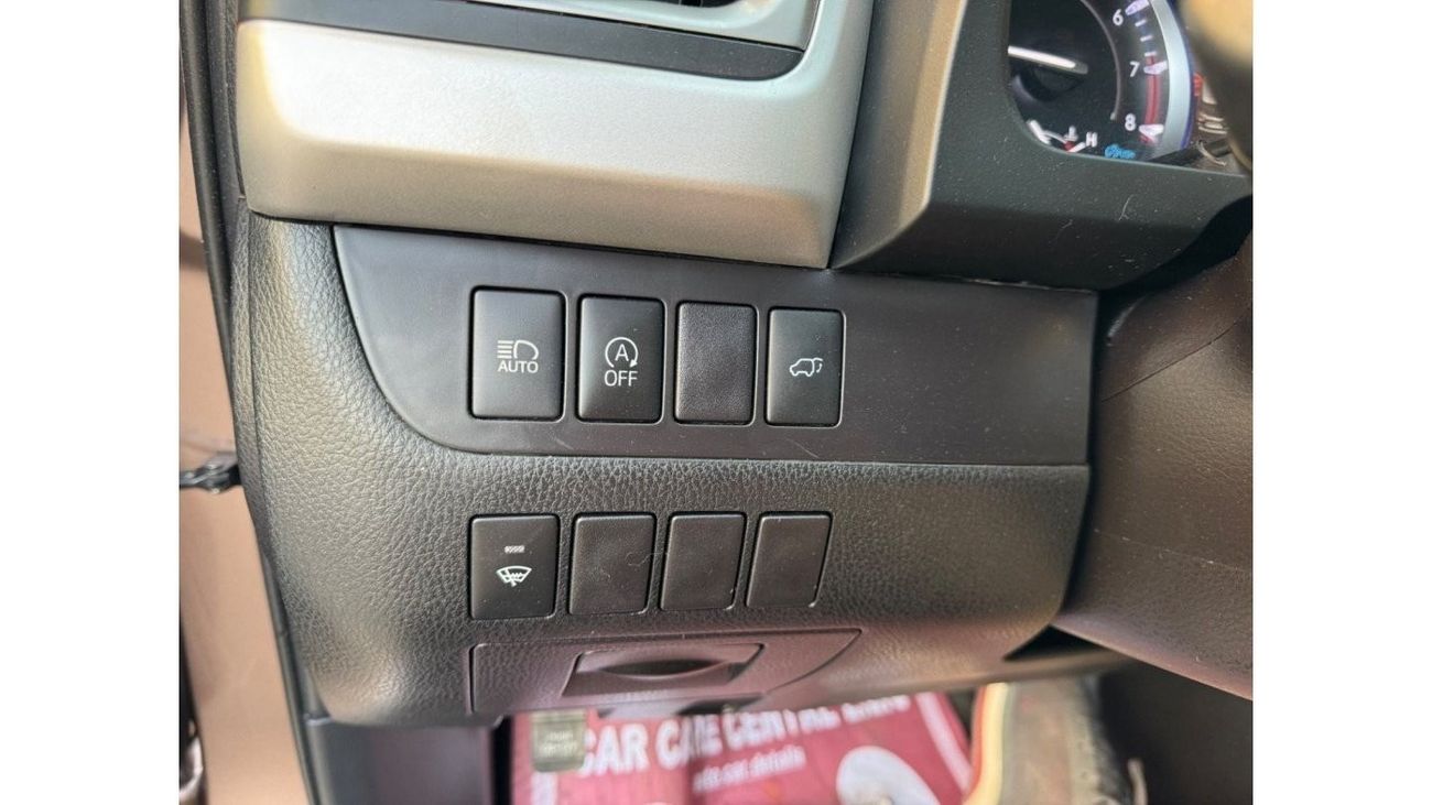 Toyota Highlander 2019 XLE LIMITED AWD SUNROOF 2 KEYS USA IMPORTED