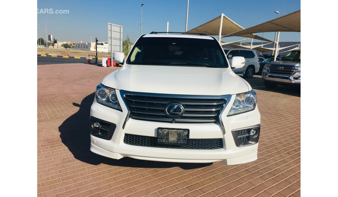 Lexus LX570