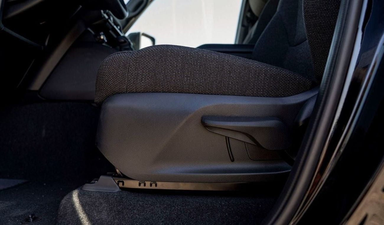 Toyota Prado (LHD) TOYOTA PRADO 250 TX 2.8D AT MY2025 - BLACK